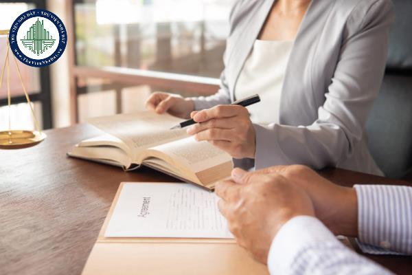 Doanh nghiệp đơn phương chấm dứt hợp đồng lao động vào thời điểm cuối năm có đúng luật không?