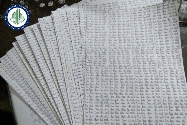 Giáo viên có được kỷ luật học sinh bằng hình thức chép phạt không?