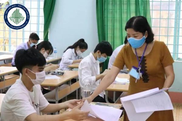 Học sinh khuyết tật có phải thi tốt nghiệp trung học phổ thông không?