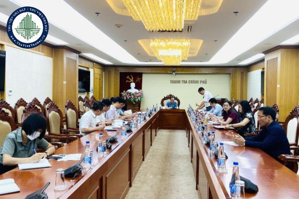 Hội đồng kỷ luật và Hội đồng thi đua khen thưởng của nhà trường được thành lập vào lúc nào?