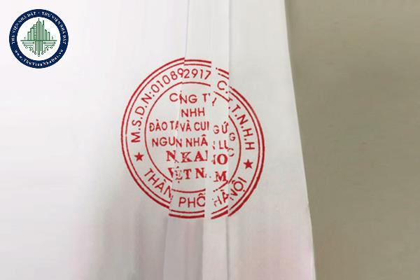 Không đánh số trang, không đóng dấu giáp lai giữa các trang của sổ kế toán trên giấy bị xử phạt ra sao?