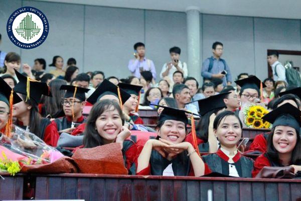 Liên kết đào tạo trình độ đại học được thực hiện đối với hình thức đào tạo được quy định như thế nào?