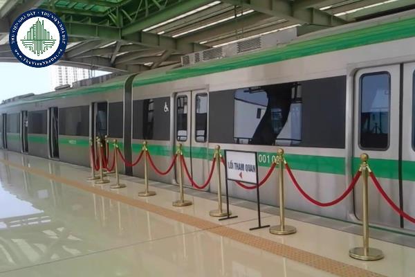 Lộ trình thực hiện niên hạn của phương tiện giao thông đường sắt được quy định như thế nào?