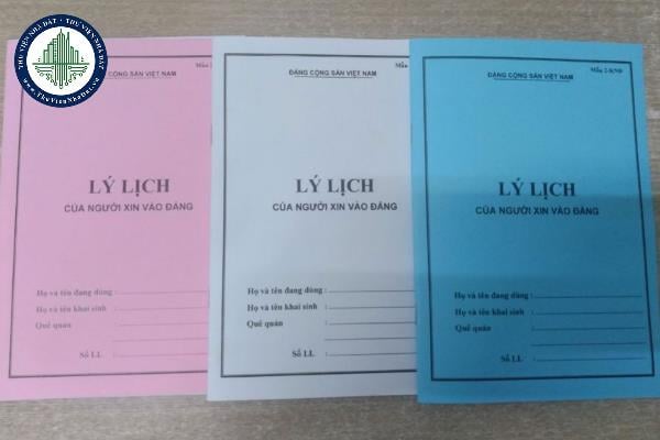 Người thân đang ở nước ngoài làm sao để xác minh lý lịch để kết nạp đảng?