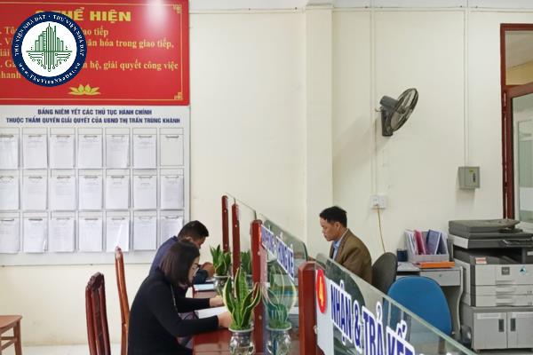 Nhiệm vụ, quyền hạn của UBND xã, phường, thị trấn trong việc xây dựng kế hoạch phát triển KT-XH, ngân sách, tài chính được quy định như thế nào?