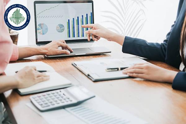 Nộp trả lại Giấy chứng nhận đăng ký hành nghề dịch vụ kế toán cho Bộ Tài chính theo quy định chậm dưới 15 ngày bị xử phạt ra sao?