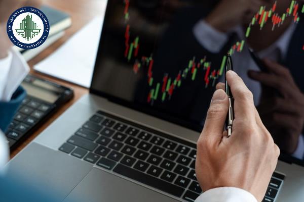 Quản lý và hạch toán cổ phiếu quỹ của công ty cổ phần được quy định như thế nào?