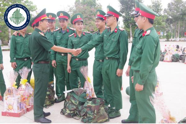 Quyền, trách nhiệm của công đoàn cơ sở ở cơ quan, đơn vị Quân đội hưởng lương từ ngân sách Quốc phòng được quy định ra sao?