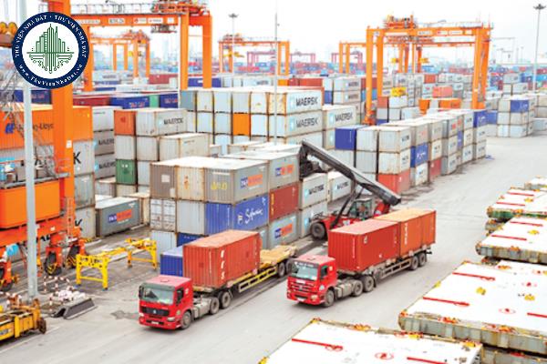 Sản phẩm, hàng hóa nhóm 2 được miễn kiểm tra chất lượng khi nhập khẩu được quy định như thế nào?