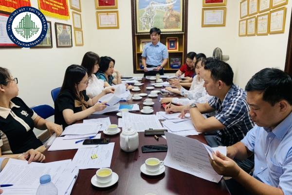 Thông qua kết quả pháp điển theo chủ đề và sắp xếp vào Bộ pháp điển được quy định ra sao?