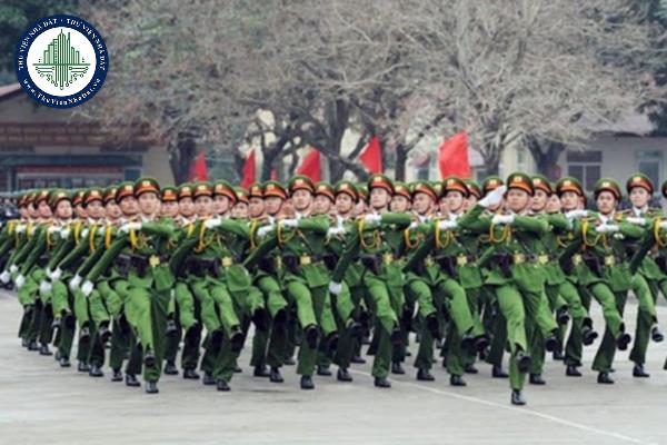 Thực hiện thăng, giáng cấp bậc quân hàm/cấp bậc hàm và nâng lương đối với cán bộ, công, viên chức và lực lượng vũ trang được quy định như thế nào?