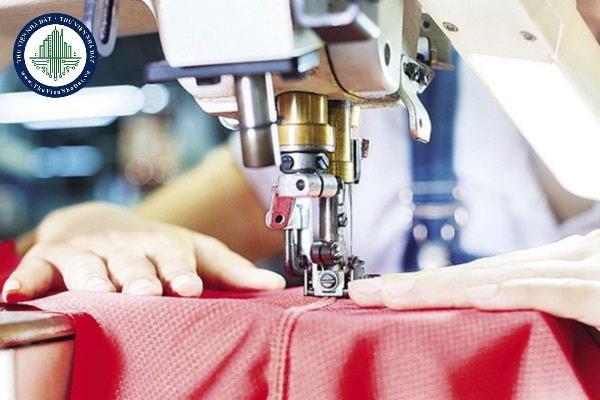 Thương nhân đặt gia công hàng hóa ở nước ngoài có quyền và nghĩa vụ gì?