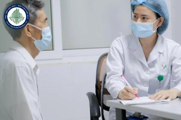 Tiêu chí để công nhận người đủ trình độ phiên dịch trong hành nghề dược tại Việt Nam được quy định ra sao?