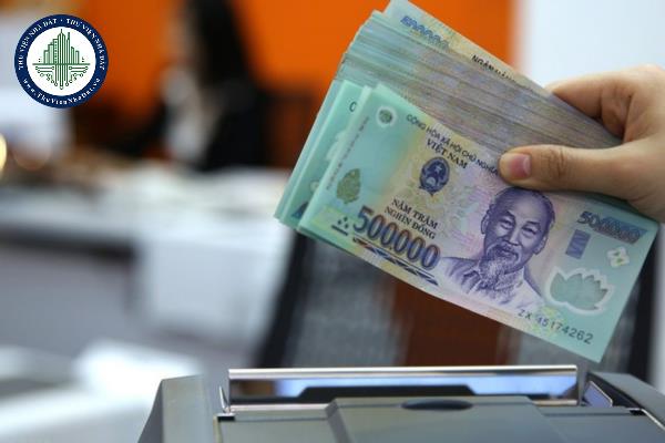 Trả lãi, phí và chi phí khác liên quan đến khoản vay của chính quyền địa phương được quy định như thế nào?