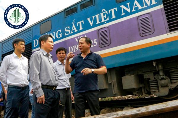 Trách nhiệm tổ chức sơ cứu, cấp cứu người bị tai nạn giao thông đường sắt đô thị là gì?