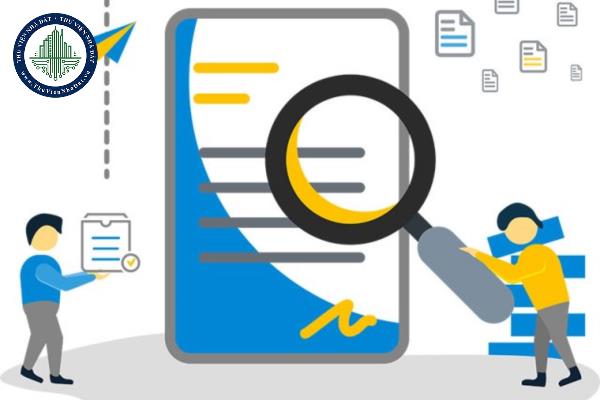 Trình độ của kiểm soát viên trung cấp chất lượng sản phẩm, hàng hóa được quy định như thế nào?