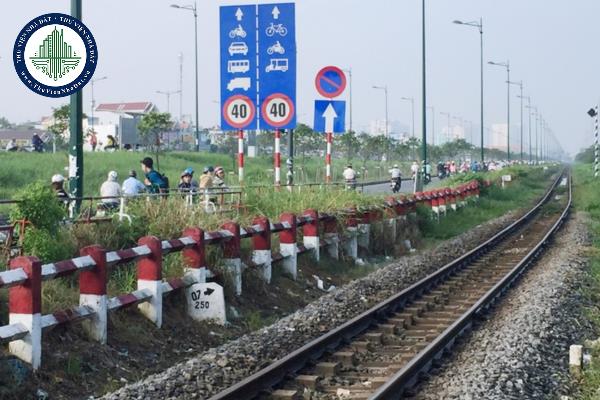 Việc gửi hồ sơ vụ việc tai nạn giao thông đường sắt đô thị được quy định như thế nào?