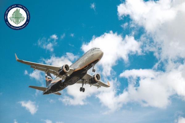 Việc lập và giao dự toán thu phí bay qua vùng trời Việt Nam được quy định như thế nào?