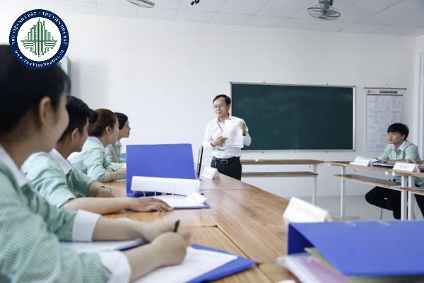 Xử phạt cấp Giấy chứng nhận tham gia cập nhật kiến thức cho kiểm toán viên hành nghề thực tế không tham gia cập nhật kiến thức được quy định như thế nào?