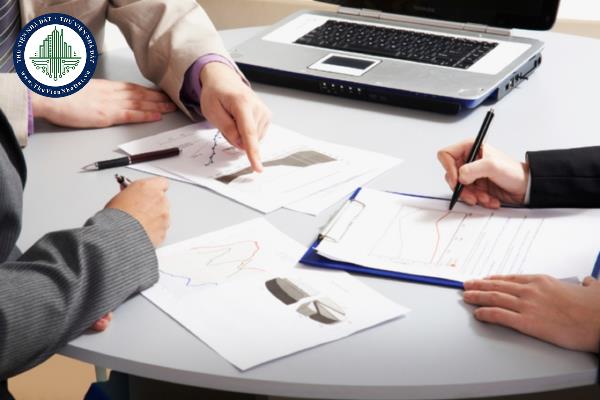 Xử phạt tổ chức có hành vi giả mạo Giấy chứng nhận đủ điều kiện kinh doanh dịch vụ kế toán được quy định như thế nào?