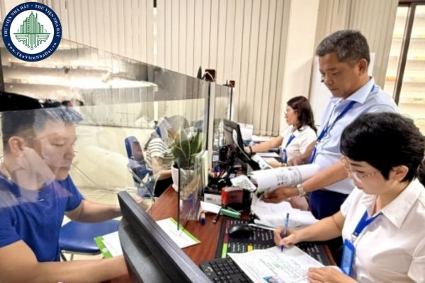 Tải file Nghị quyết 20/2025/NQ-HĐND về chế độ hỗ trợ nghỉ việc đối với Đội quản lý trật tự đô thị và Hội Chữ thập đỏ do thực hiện mô hình chính quyền địa phương hai cấp tại TPHCM