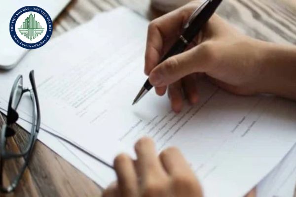 Mẫu Báo cáo kiểm điểm chi ủy chi bộ thôn 2024 mới nhất? Hạn chót nộp Báo cáo kiểm điểm chi ủy chi bộ thôn là khi nào?