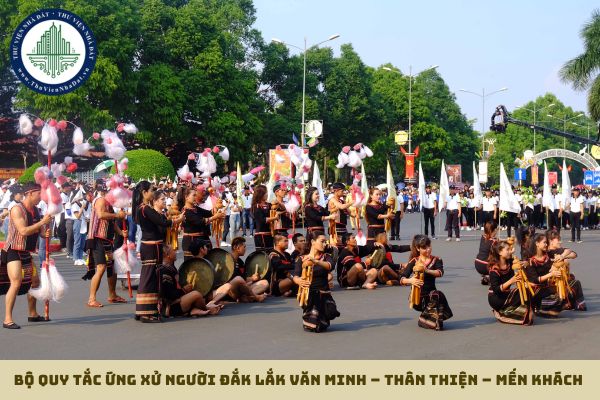 Bộ quy tắc ứng xử “Người Đắk Lắk Văn minh – Thân thiện – Mến khách” được Ủy ban nhân dân tỉnh ban hành vào thời gian nào? (hình từ internet)