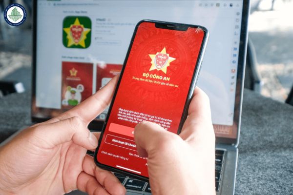 Cách sử dụng VNeID làm thủ tục hàng không? Có thể dùng mã số định danh điện tử làm thủ tục chứng thực hợp đồng mua bán đất tại Hà Nội Không?