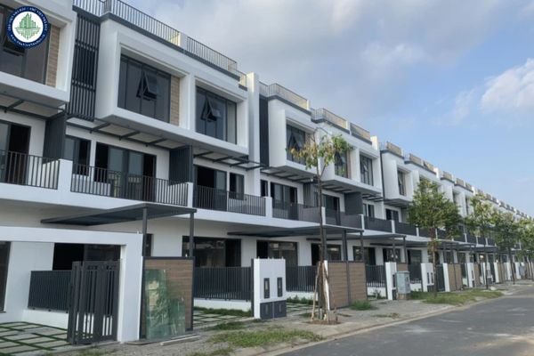 Thị trường biệt thự nhà phố TP.HCM trong nửa đầu năm 2025