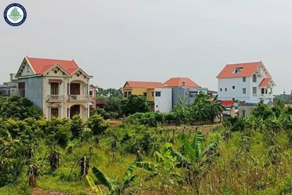 Thuế chuyển mục đích sử dụng đất 2025 là bao nhiêu tại TP.HCM?