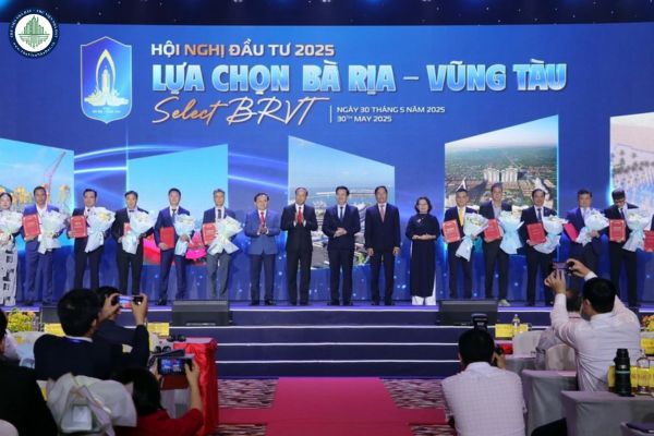 Danh sách 24 dự án thu hút đầu tư vào Vũng Tàu? Công bố dự án đầu tư có sử dụng đất tại Vũng Tàu đối với dự án thuộc diện chấp thuận chủ trương đầu tư ra sao?