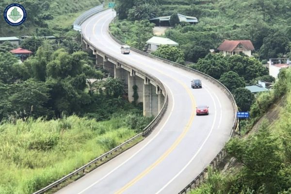 Dự án mở rộng cao tốc Yên Bái Lào Cai lên bao nhiêu làn xe?