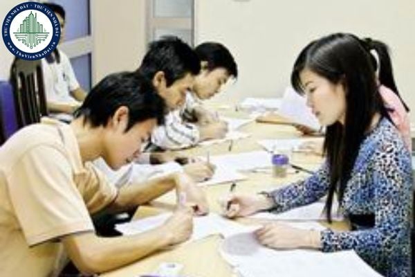 Những đối tượng nào được vay vốn sinh viên trong năm 2024?