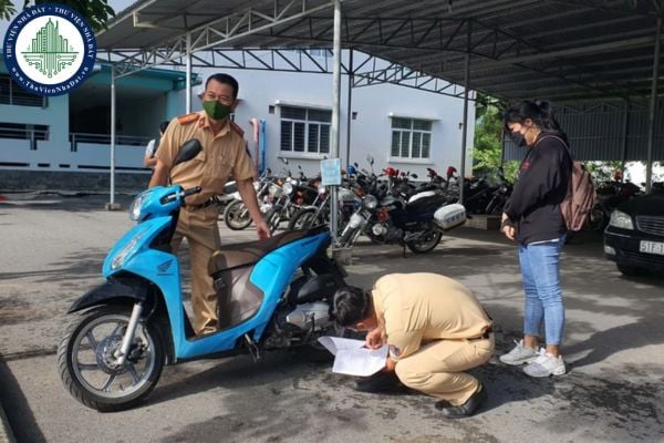 Vì sao phải đăng ký sang tên xe máy không chính chủ? Đi xe máy không chính chủ có bị phạt không 2025 theo Nghị định 168?