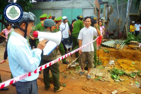 Có được thực hiện cưỡng chế thực hiện thu hồi đất khi người bị cưỡng chế chưa nhận được quyết định cưỡng chế không?