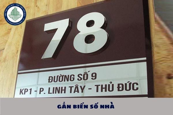 Kinh phí gắn biển số nhà do do tổ chức, cá nhân có nhà, công trình xây dựng được gắn biển chi trả đúng không?