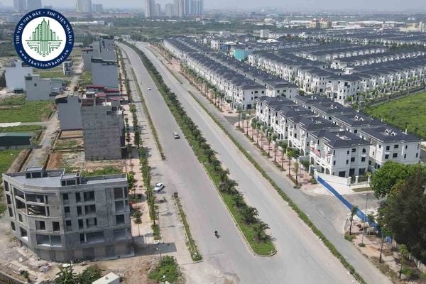 https://cdn.thuviennhadat.vn/upload/hinh-anh-bai-viet/LTMD/thang-10-2025/16/giao-dat-xay-dung-nha-o-thap-tang-de-ban-tai-xa-son-dong-ha-noi.jpg