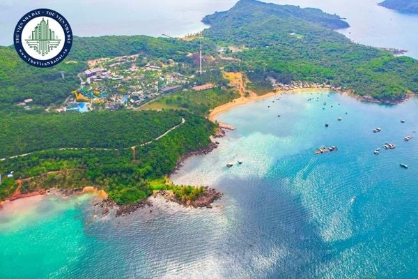 https://cdn.thuviennhadat.vn/upload/hinh-anh-bai-viet/LTMD/thang-10-2025/24/dien-tich-lap-quy-hoach-dao-hon-thom-tai-dac-khu-phu-quoc-an-giang.jpg