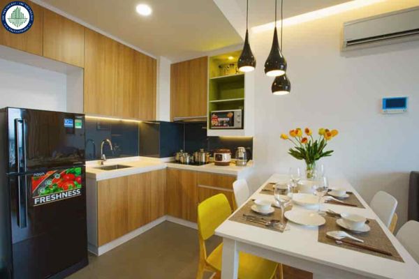 Bán căn hộ Republic full nội thất, view hồ bơi, giá 2.2 tỷ,  52m², hướng Nam\