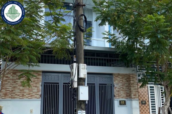 Thế phong thủy cột điện chắn trước nhà và cách hóa giải