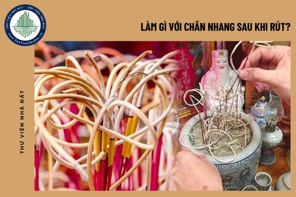 Làm gì với chân nhang sau khi rút?