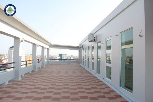 Cho thuê văn phòng Quận 3, Alpha Tower đường Nguyễn Đình Chiểu, DT: 200m2, 300m2, giá 556 nghìn/m²
