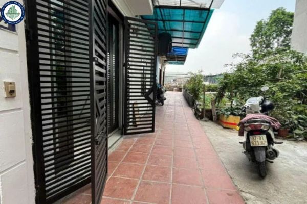 Bán nhà giá 5,5 tỷ Ngọc Thuỵ Thượng Thanh, diện tích 43m², sổ đỏ