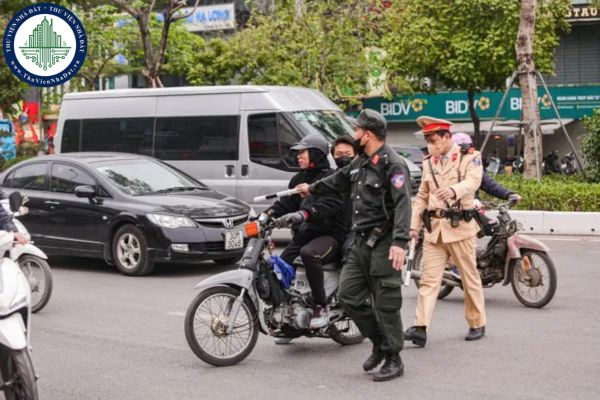 Nộp phạt vi phạm giao thông trễ có bị gì không? Nộp phạt vi phạm giao thông ở đâu?