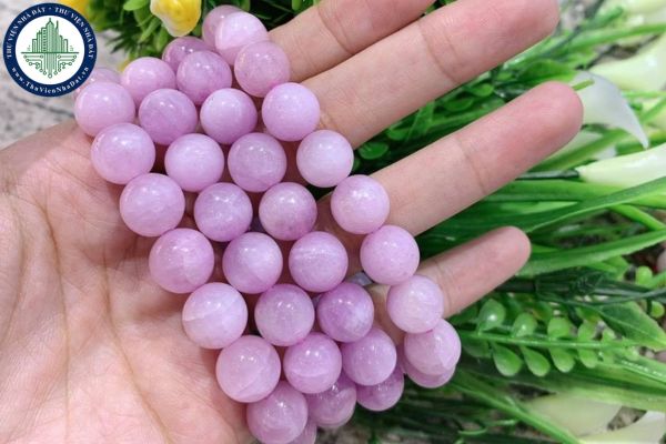 Ý nghĩa phong thủy của Đá Kunzite