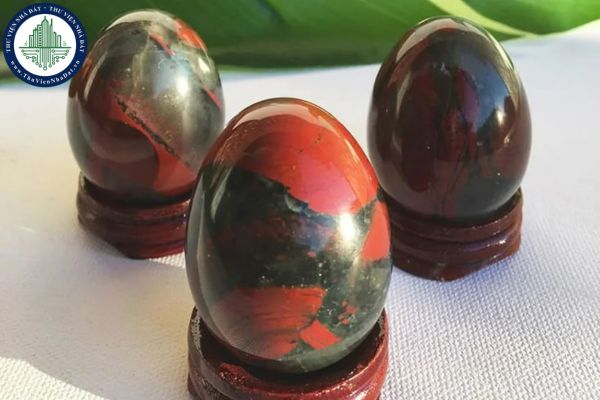 Ý nghĩa phong thủy của đá Bloodstone