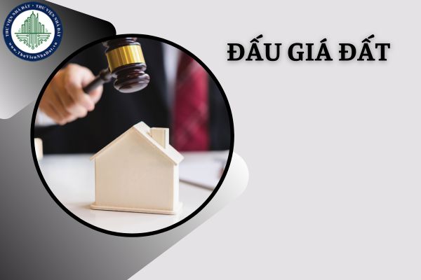 Đất thu hồi nhưng chưa được bồi thường có được mang ra đấu giá đất?