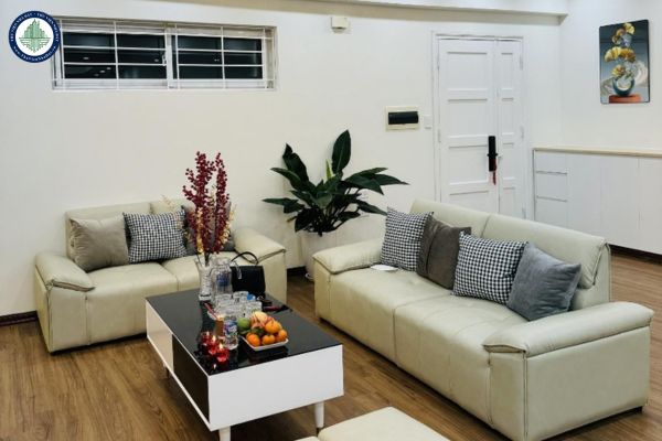 Chính chủ bán căn 3PN DT 130m2 tòa HH2 Bắc Hà - Full nội thất hiện đại - giá tốt