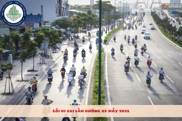 Lỗi đi sai làn đường xe máy 2025