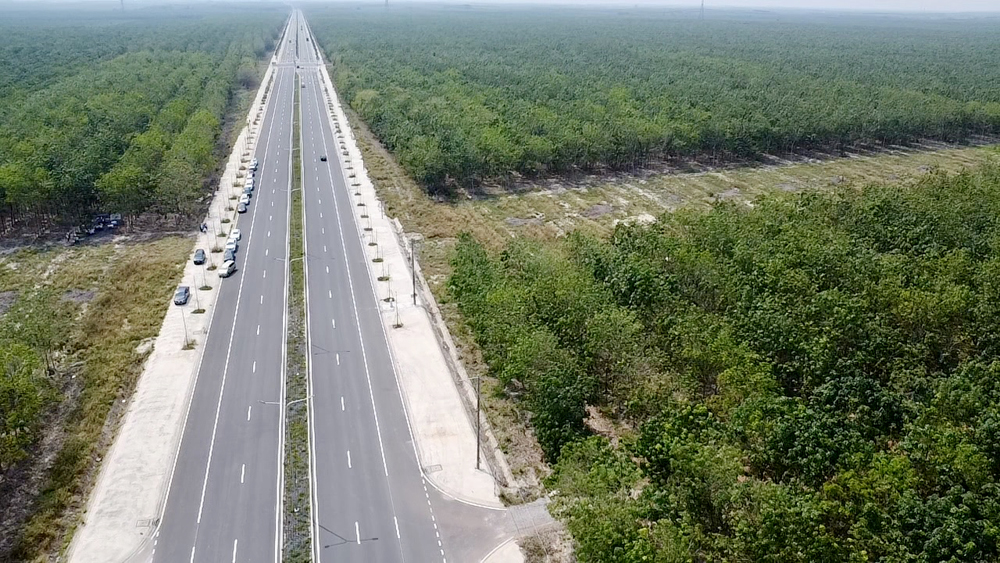 Khu vực giải phóng mặt bằng đường cao tốc TP.Hồ Chí Minh - Thủ Dầu Một - Chơn Thành tại vị trí giao với đường Tạo lực Bắc Tân Uyên - Phú Giáo - Bàu Bàng